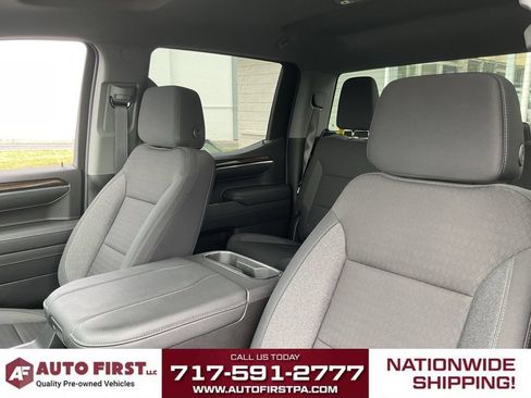 Used 2024 Chevrolet Silverado 1500 LT w/ Z71 Off-Road Package AWD/4WD image 9