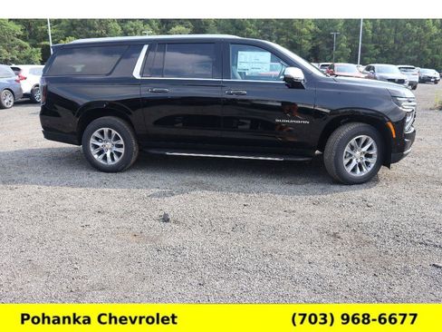 Used 2025 Chevrolet Suburban Premier image 8