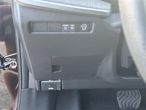 New 2025 Nissan Kicks SV w/ SV Premium Package image 26