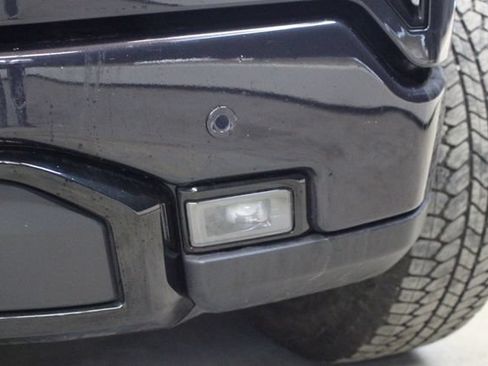 Used 2024 GMC Sierra 1500 AT4 w/ Technology Package AWD/4WD image 10