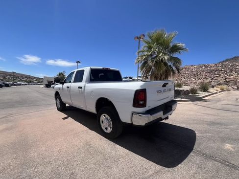 Used 2026 RAM 3500 Tradesman w/ Chrome Appearance Group A AWD/4WD image 3