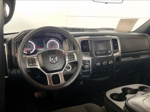 Used 2024 RAM 1500 Warlock RWD image 4