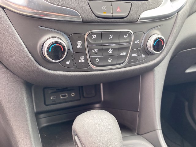 Certified 2024 Chevrolet Equinox LT AWD/4WD image 13