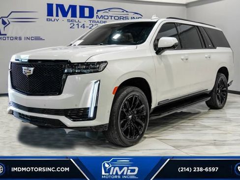 Used 2021 Cadillac Escalade ESV Sport w/ Heavy-Duty Trailer Package AWD/4WD image 2