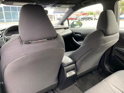 Used 2025 Toyota Corolla SE FWD image 29