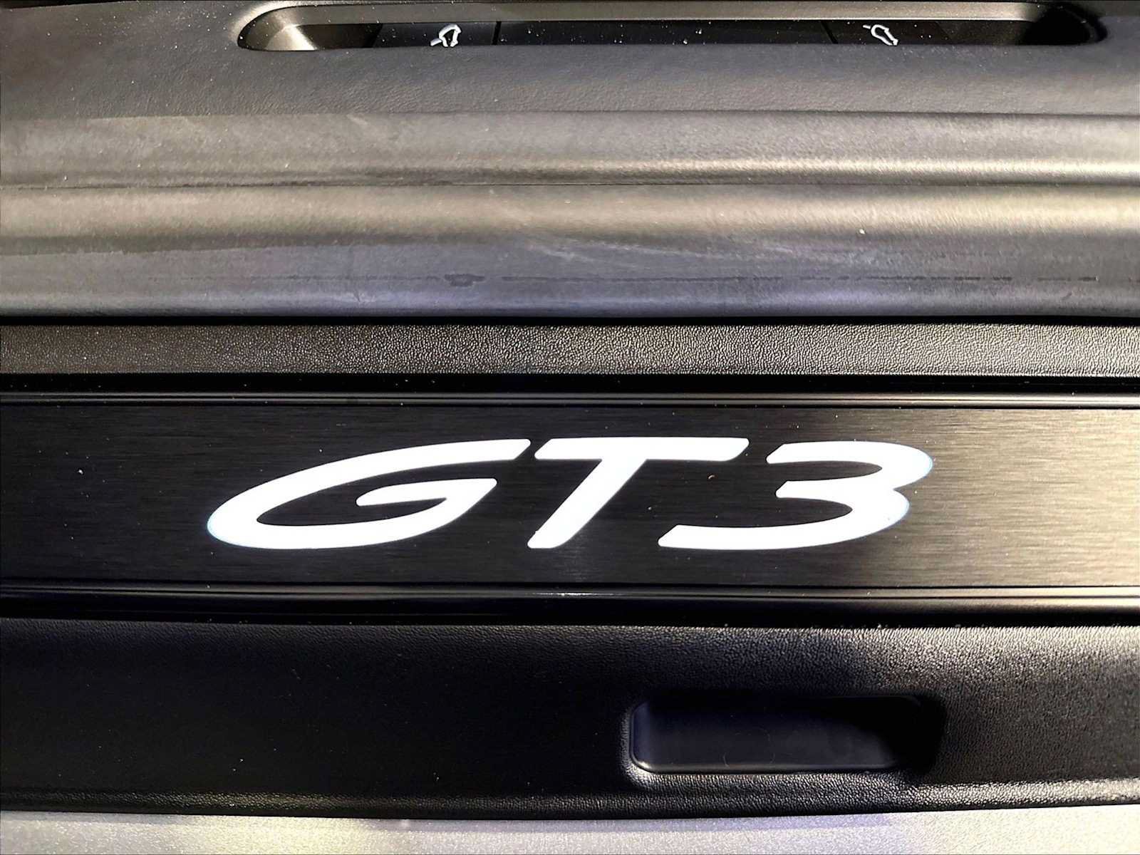 Certified 2026 Porsche 911 GT3 RWD image 19