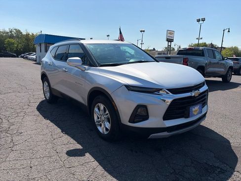 Used 2021 Chevrolet Blazer LT w/ Sound & Technology Package AWD/4WD image 3