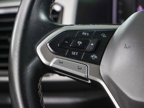 Used 2022 Volkswagen Atlas Cross Sport SE image 13