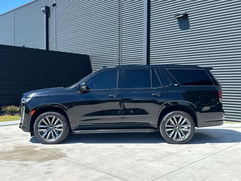 Used 2023 Cadillac Escalade Sport image 2