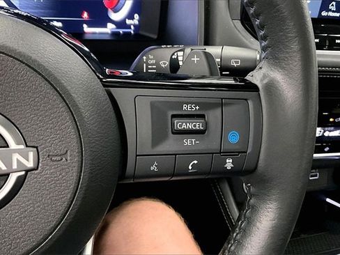 Used 2023 Nissan Rogue Platinum w/ Platinum Premium Package image 23