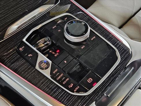 New 2026 BMW X5 xDrive40i AWD/4WD image 11