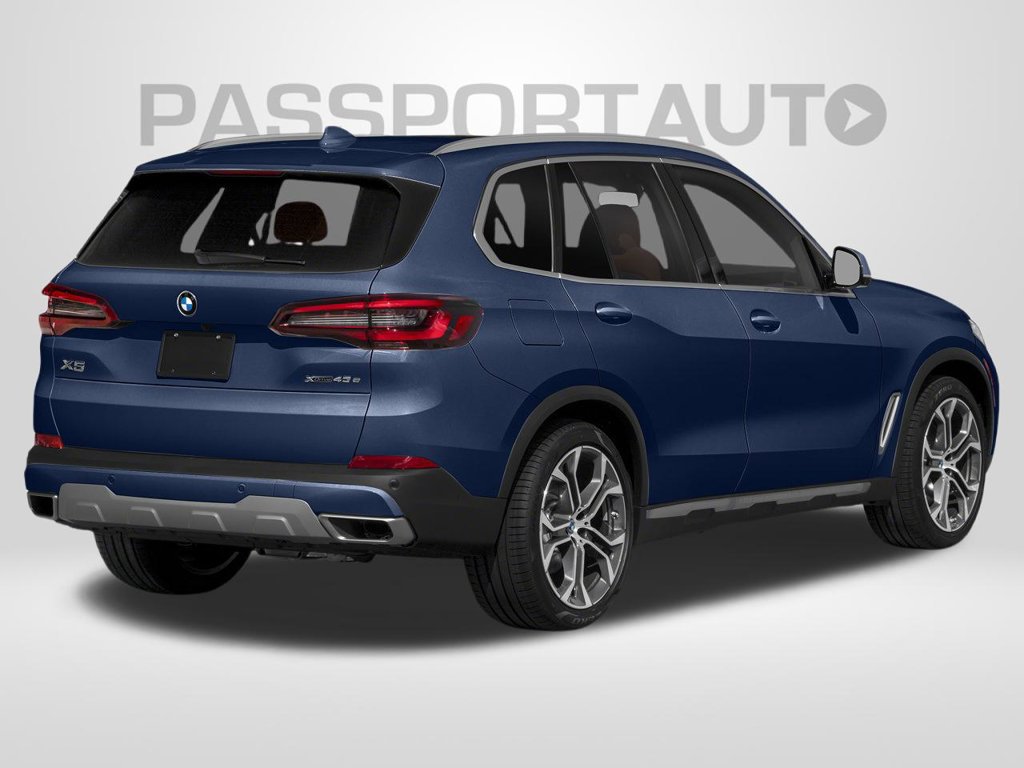 Used 2023 BMW X5 xDrive45e w/ Executive Package AWD/4WD image 2