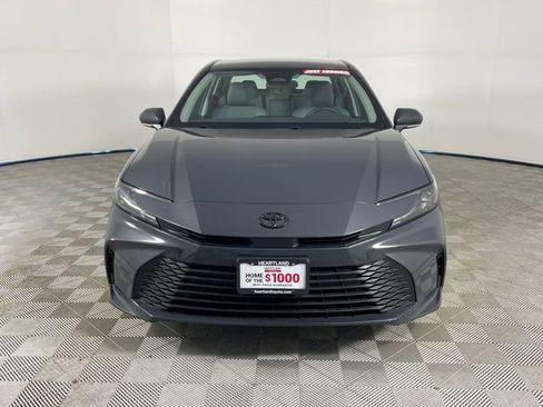 Used 2025 Toyota Camry LE AWD/4WD image 27