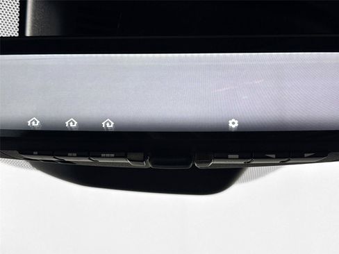 Certified 2025 Toyota Crown Signia w/ Advanced Technology Package AWD/4WD image 24