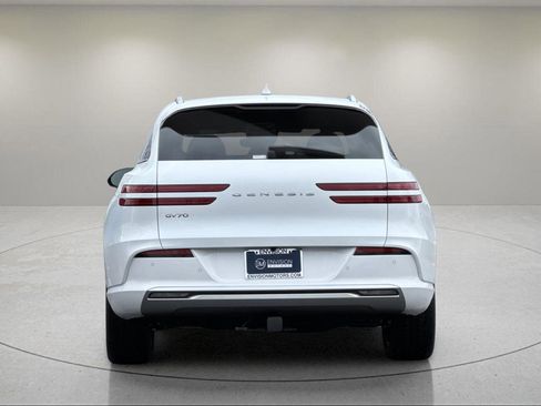 New 2025 Genesis Electrified GV70 Advanced image 4