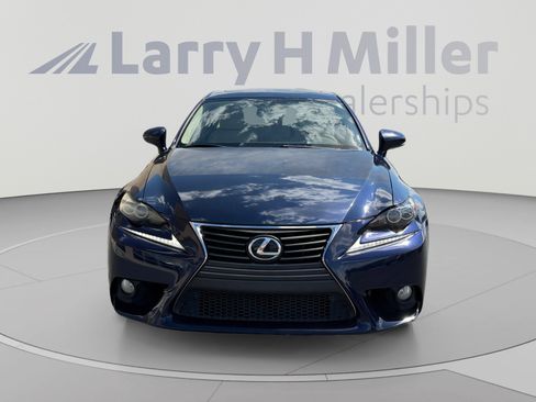Used 2014 Lexus IS 250 w/ Navigation Package RWD image 8