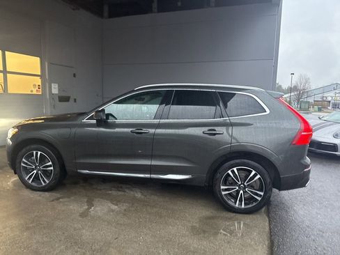Used 2021 Volvo XC60 T8 Inscription Expression w/ Advanced Package AWD/4WD image 11