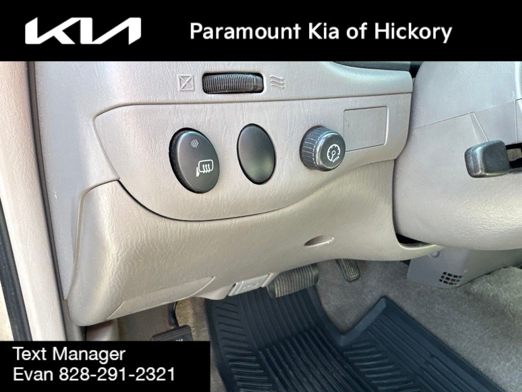 Used 2003 Toyota Tundra SR5 w/ SR5 Extra Value Pkg RWD image 14