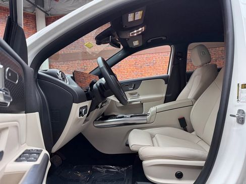 Used 2025 Mercedes-Benz GLA 250 GLA 250 image 21