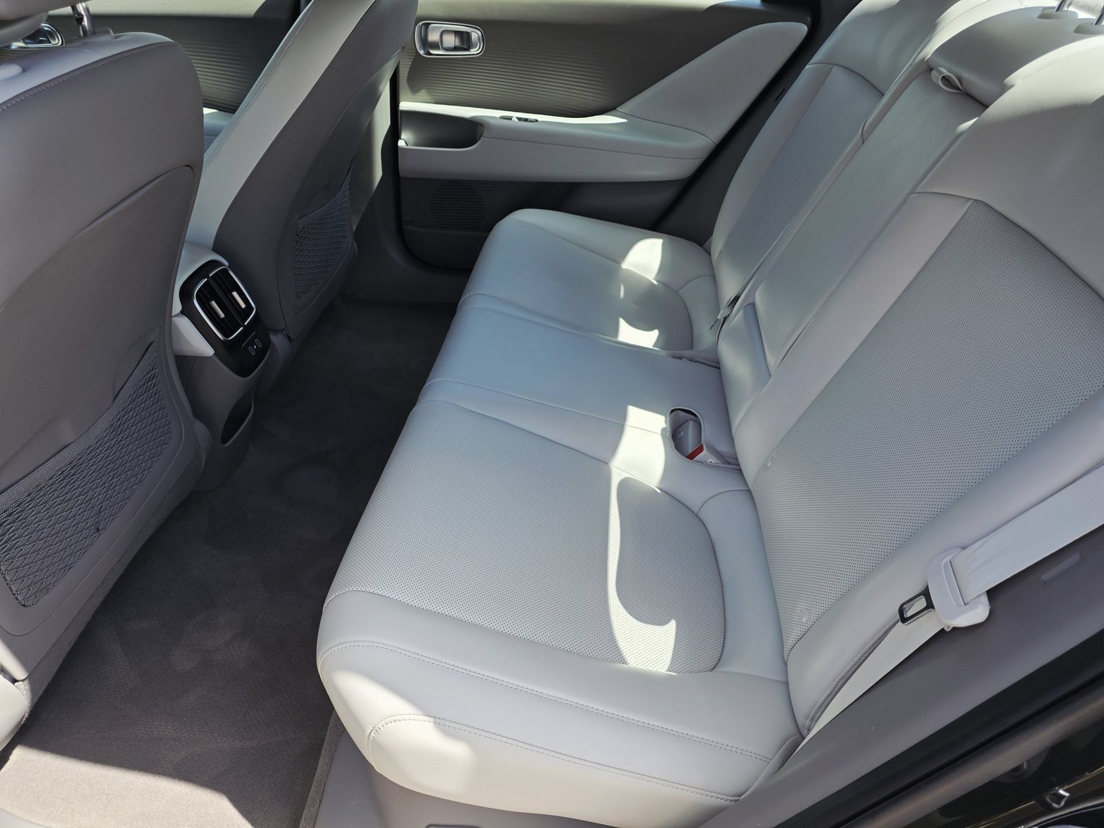 Certified 2023 Hyundai Ioniq 6 SEL RWD image 15