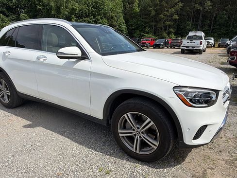 Used 2022 Mercedes-Benz GLC 300 image 5