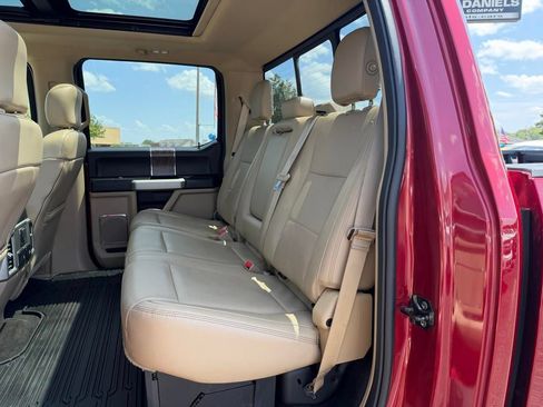 Used 2018 Ford F250 Lariat w/ Lariat Ultimate Package AWD/4WD image 12