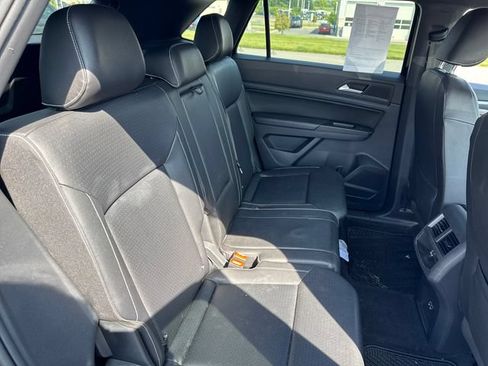 Used 2020 Volkswagen Atlas Cross Sport SEL R-Line AWD/4WD image 29