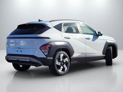 New 2026 Hyundai Kona Limited FWD image 4
