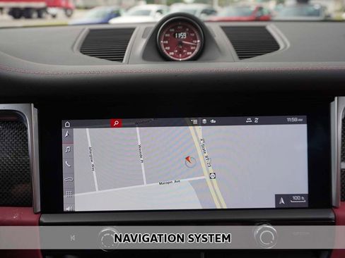 Used 2024 Porsche Macan GTS image 3