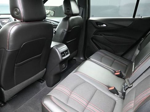 Used 2022 Chevrolet Equinox RS image 13