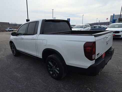 Used 2023 Honda Ridgeline Sport image 6