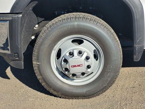 New 2025 GMC Sierra 3500 Pro w/ Convenience Package image 10
