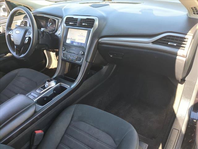 Used 2020 Ford Fusion SE FWD image 23