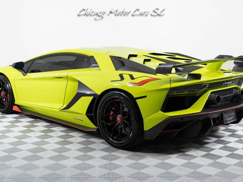Used 2019 Lamborghini Aventador SVJ AWD/4WD image 23