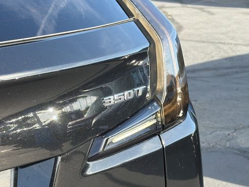 Used 2021 Cadillac XT4 Sport w/ Cold Weather Package FWD image 28