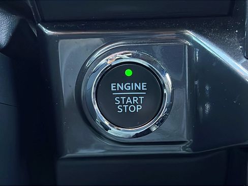 Used 2023 Ford F150 XLT w/ Equipment Group 302A High RWD image 28