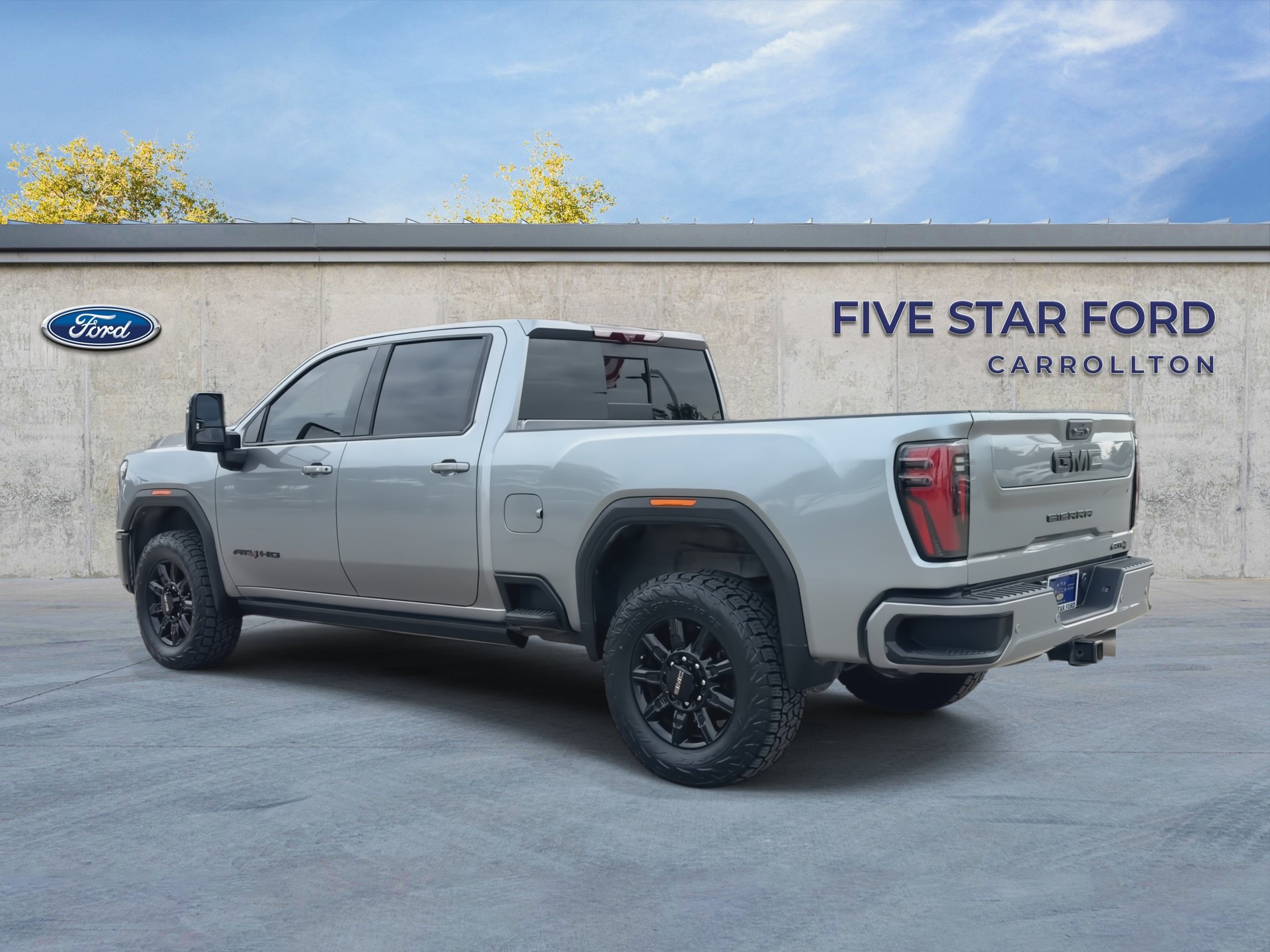 Used 2024 GMC Sierra 2500 AT4 w/ AT4 Premium Plus Package AWD/4WD image 6