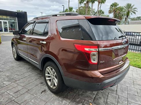 Used 2015 Ford Explorer XLT w/ Equipment Group 202B image 7