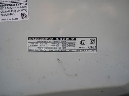 Used 2025 Honda Civic Sport image 28