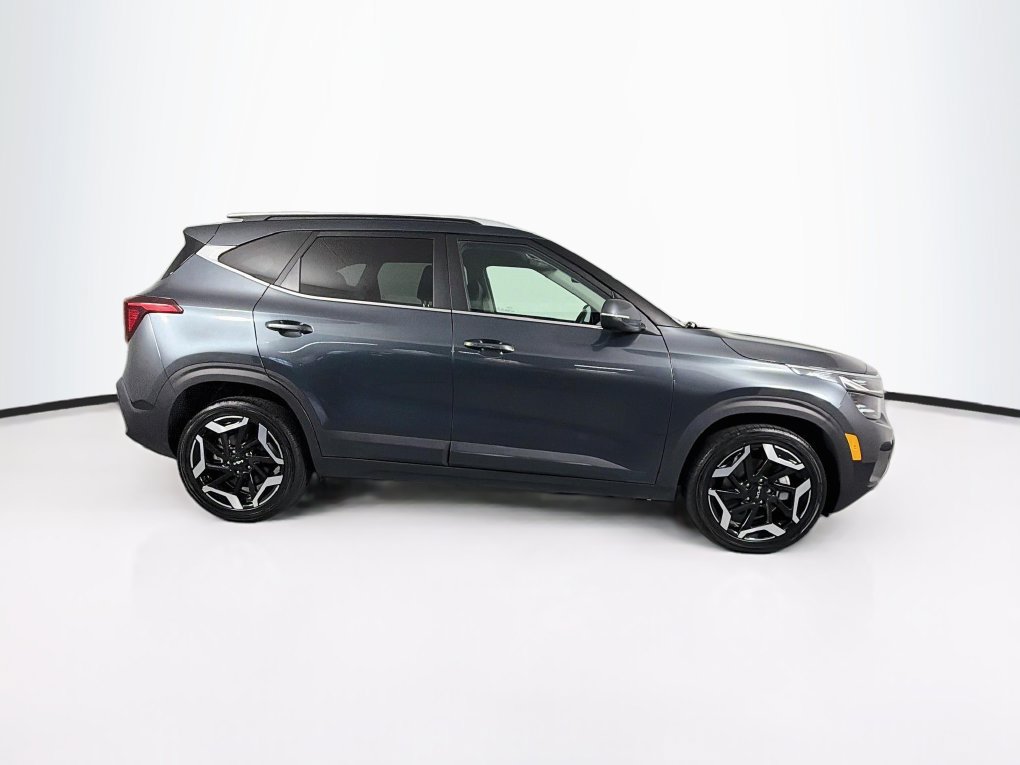 Used 2024 Kia Seltos SX AWD/4WD image 11