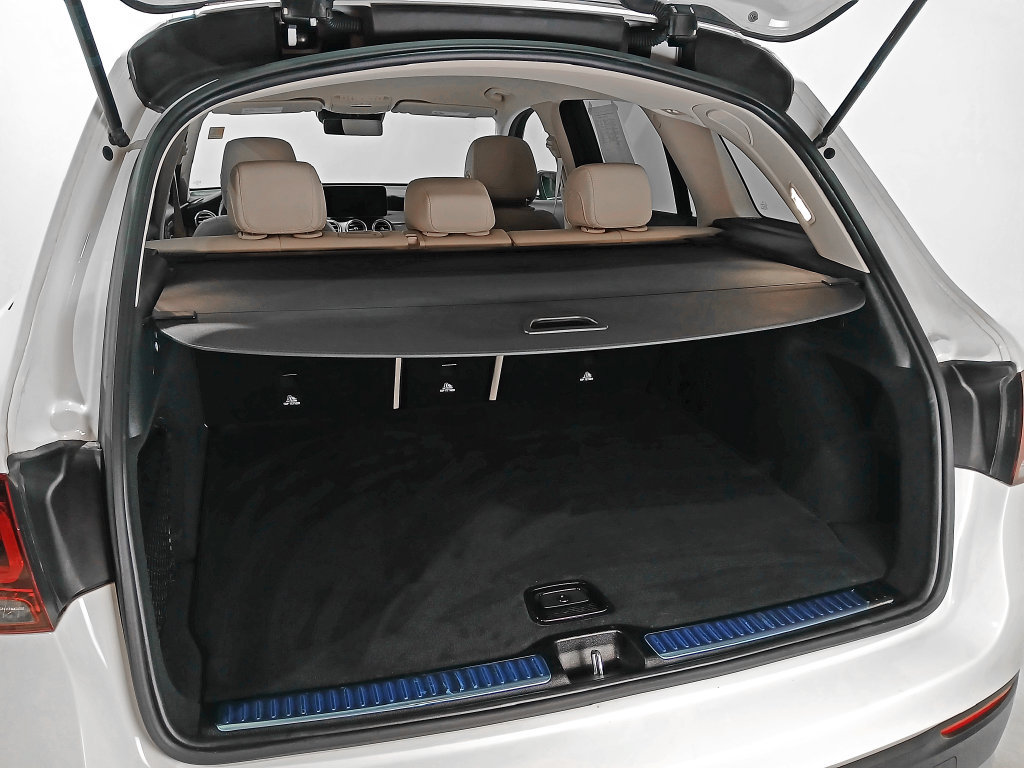 Used 2022 Mercedes-Benz GLC 300 4MATIC image 8