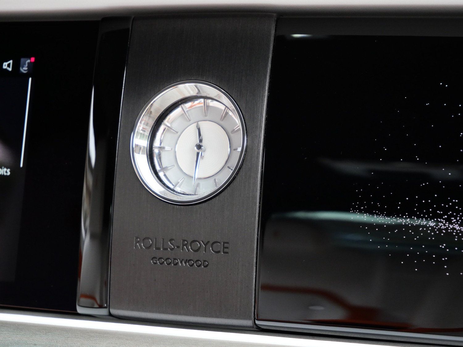 Certified 2024 Rolls-Royce Spectre w/ Spectre Launch Package AWD/4WD image 14