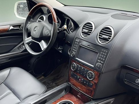 Used 2010 Mercedes-Benz GL 450 GL 450 image 15