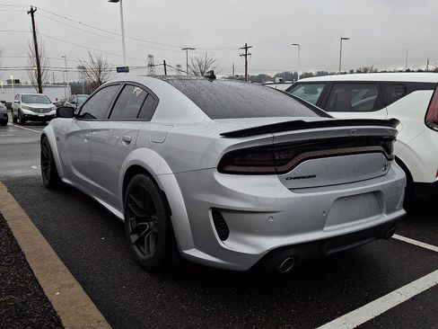 Used 2021 Dodge Charger Scat Pack image 3