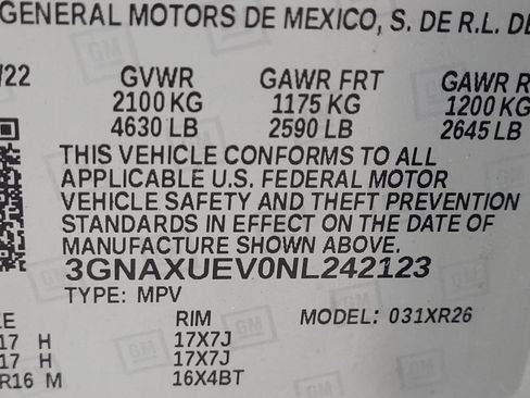 Used 2022 Chevrolet Equinox LT AWD/4WD image 33
