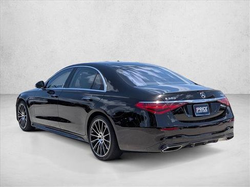 Used 2022 Mercedes-Benz S 580 4MATIC Sedan image 4
