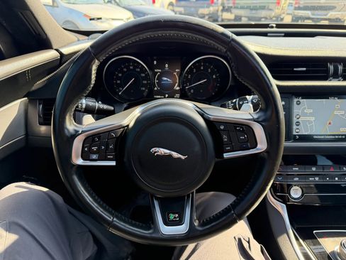 Used 2018 Jaguar XF R-Sport AWD/4WD image 25