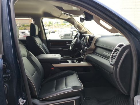 Used 2021 RAM 1500 Laramie AWD/4WD image 31