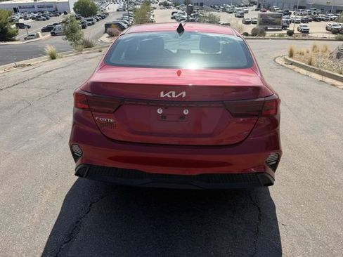 Used 2024 Kia Forte LXS FWD image 4