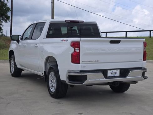 Used 2025 Chevrolet Silverado 1500 LT w/ Safety Package AWD/4WD image 6
